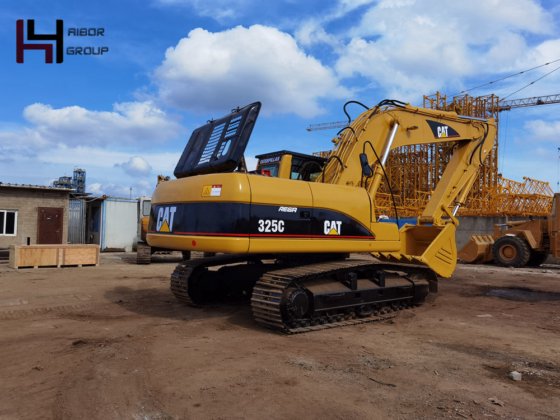 2018 CATERPILLAR 325C Excavator