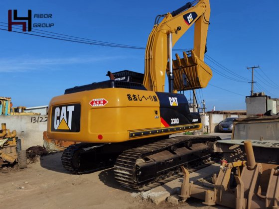 2018 CATERPILLAR 330D Excavator